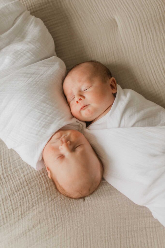 Lifestyle family and newborn photographer in Vancouver WA capturing in-home newborn session