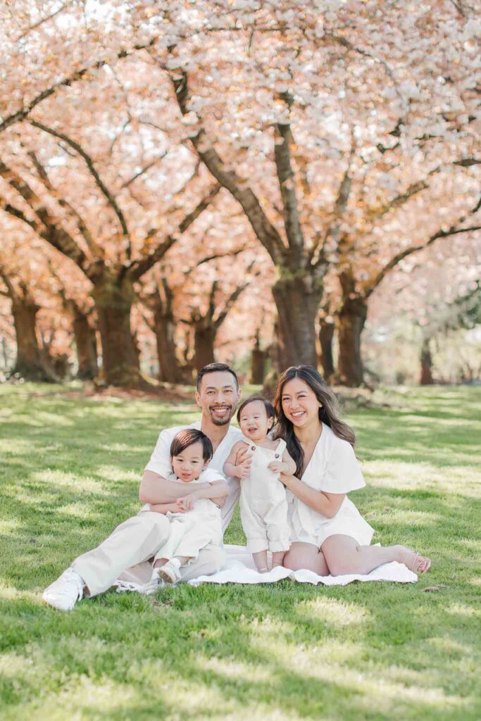 Spring family mini session in Vancouver WA