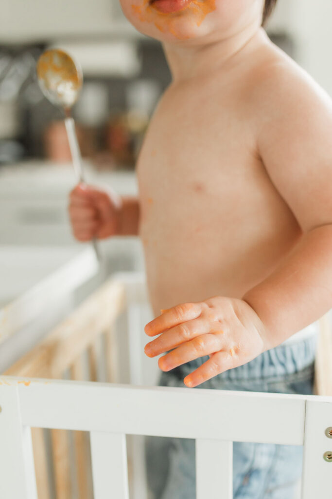 cozy in-home toddler lifestyle photography Vancouver Washington