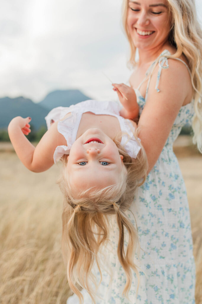 Columbia River Gorge family photos at sunset with a Camas, WA photographer