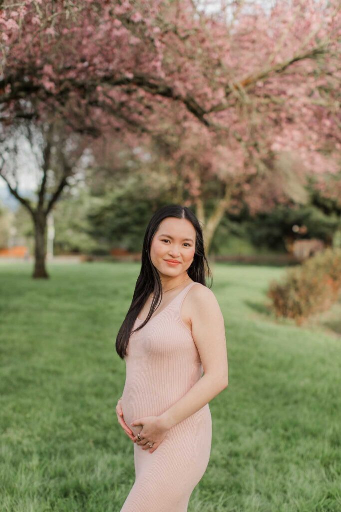 spring maternity photoshoot cherry blossoms Pacific Northwest